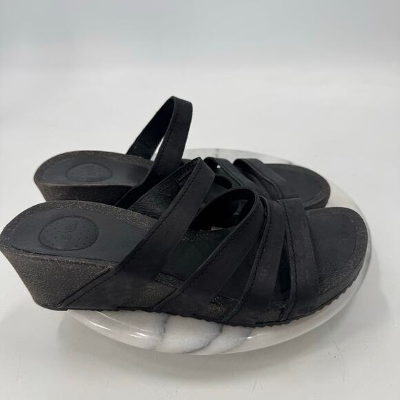 Teva black leatherstrappy wedges - Picture 1 of 6